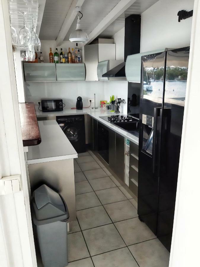 Vue Mer - Duplex F4 Marina Du Gosier لو جوسيير المظهر الخارجي الصورة